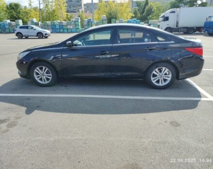 Чорний Хендай Соната, об'ємом двигуна 2 л та пробігом 230 тис. км за 7200 $, фото 3 на Automoto.ua