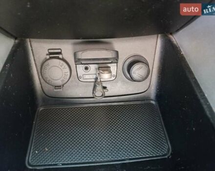 Черный Хендай Соната, объемом двигателя 2.36 л и пробегом 118 тыс. км за 9600 $, фото 75 на Automoto.ua