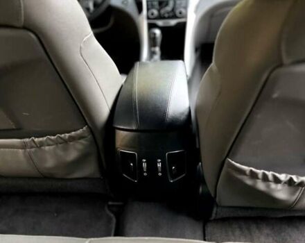 Чорний Хендай Соната, об'ємом двигуна 2.36 л та пробігом 165 тис. км за 9900 $, фото 11 на Automoto.ua