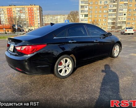 Черный Хендай Соната, объемом двигателя 2.4 л и пробегом 200 тыс. км за 7600 $, фото 3 на Automoto.ua