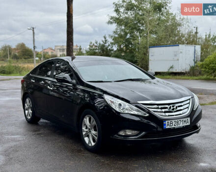Хендай Соната 2011 у Вінниці на Automoto.ua Чорний Хендай Соната, об'ємом двигуна 2 л та пробігом 118 тис. км за 9500 $, фото 10 на Automoto.ua