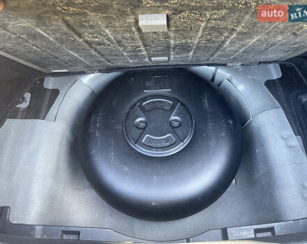 Чорний Хендай Соната, об'ємом двигуна 2.4 л та пробігом 197 тис. км за 10500 $, фото 6 на Automoto.ua