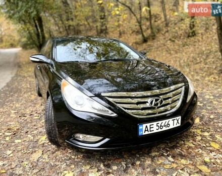 Чорний Хендай Соната, об'ємом двигуна 2.36 л та пробігом 165 тис. км за 9900 $, фото 3 на Automoto.ua