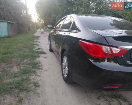 Черный Хендай Соната, объемом двигателя 2 л и пробегом 176 тыс. км за 8700 $, фото 4 на Automoto.ua