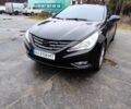Черный Хендай Соната, объемом двигателя 2 л и пробегом 292 тыс. км за 7000 $, фото 1 на Automoto.ua