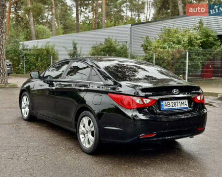 Хендай Соната 2011 у Вінниці на Automoto.ua Чорний Хендай Соната, об'ємом двигуна 2 л та пробігом 118 тис. км за 9500 $, фото 6 на Automoto.ua