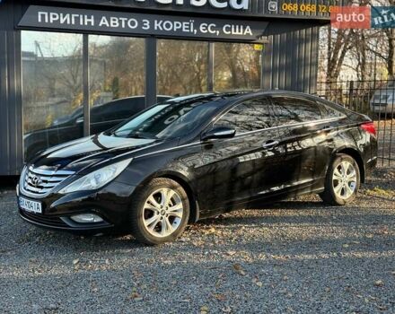 Чорний Хендай Соната, об'ємом двигуна 2.36 л та пробігом 260 тис. км за 8700 $, фото 1 на Automoto.ua