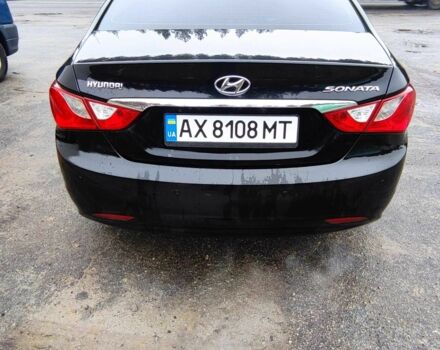 Черный Хендай Соната, объемом двигателя 2 л и пробегом 292 тыс. км за 7000 $, фото 3 на Automoto.ua