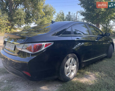 Чорний Хендай Соната, об'ємом двигуна 2.4 л та пробігом 197 тис. км за 10500 $, фото 11 на Automoto.ua