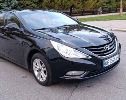 Хендай Соната 2011 в Желтых Водах на Automoto.ua Черный Хендай Соната, объемом двигателя 2 л и пробегом 133 тыс. км за 7800 $, фото 3 на Automoto.ua