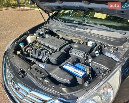 Черный Хендай Соната, объемом двигателя 2.36 л и пробегом 118 тыс. км за 9600 $, фото 84 на Automoto.ua