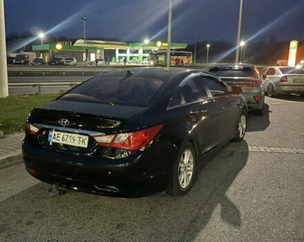 Черный Хендай Соната, объемом двигателя 2 л и пробегом 200 тыс. км за 6800 $, фото 10 на Automoto.ua