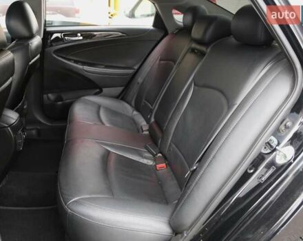 Хендай Соната 2012 в Киеве на Automoto.ua Черный Хендай Соната, объемом двигателя 2 л и пробегом 180 тыс. км за 9000 $, фото 9 на Automoto.ua