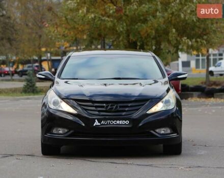 Хендай Соната 2012 в Киеве на Automoto.ua Черный Хендай Соната, объемом двигателя 2 л и пробегом 180 тыс. км за 9000 $, фото 1 на Automoto.ua