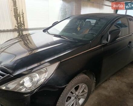 Черный Хендай Соната, объемом двигателя 2 л и пробегом 166 тыс. км за 9500 $, фото 1 на Automoto.ua