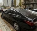 Черный Хендай Соната, объемом двигателя 2 л и пробегом 300 тыс. км за 6000 $, фото 4 на Automoto.ua