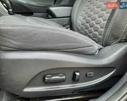 Черный Хендай Соната, объемом двигателя 2.4 л и пробегом 185 тыс. км за 8999 $, фото 17 на Automoto.ua