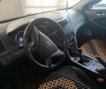 Черный Хендай Соната, объемом двигателя 2 л и пробегом 166 тыс. км за 9500 $, фото 4 на Automoto.ua