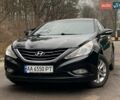 Черный Хендай Соната, объемом двигателя 2 л и пробегом 157 тыс. км за 7500 $, фото 1 на Automoto.ua