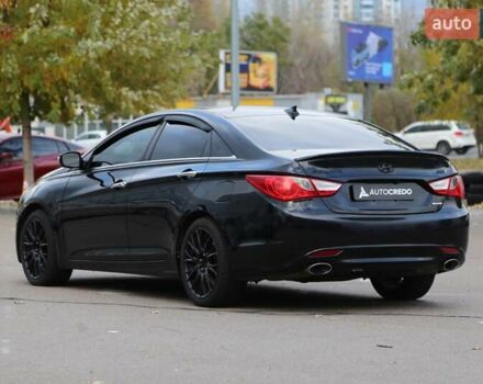 Хендай Соната 2012 в Киеве на Automoto.ua Черный Хендай Соната, объемом двигателя 2 л и пробегом 180 тыс. км за 9000 $, фото 4 на Automoto.ua