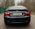 Черный Хендай Соната, объемом двигателя 2 л и пробегом 157 тыс. км за 7500 $, фото 1 на Automoto.ua