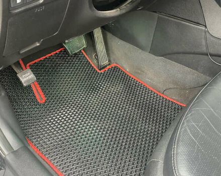 Чорний Хендай Соната, об'ємом двигуна 2 л та пробігом 200 тис. км за 9000 $, фото 11 на Automoto.ua