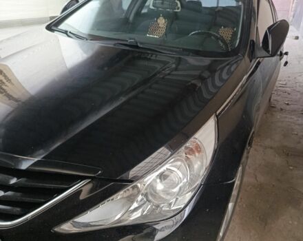 Черный Хендай Соната, объемом двигателя 2 л и пробегом 166 тыс. км за 9500 $, фото 1 на Automoto.ua