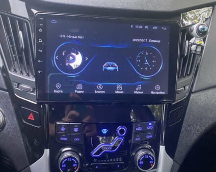 Чорний Хендай Соната, об'ємом двигуна 2 л та пробігом 200 тис. км за 9000 $, фото 10 на Automoto.ua