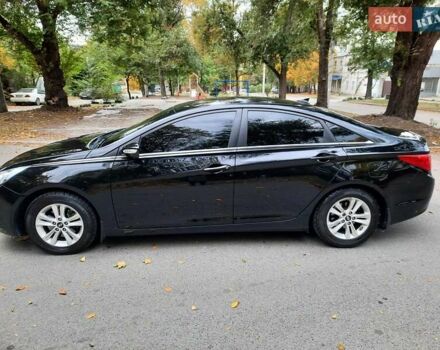 Черный Хендай Соната, объемом двигателя 2.4 л и пробегом 185 тыс. км за 8999 $, фото 4 на Automoto.ua