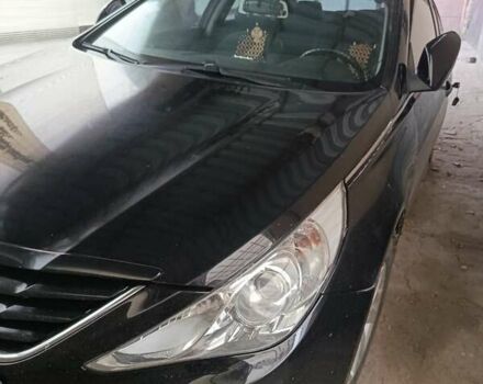 Черный Хендай Соната, объемом двигателя 2 л и пробегом 166 тыс. км за 9500 $, фото 3 на Automoto.ua
