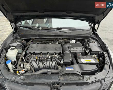 Черный Хендай Соната, объемом двигателя 2.4 л и пробегом 188 тыс. км за 12000 $, фото 38 на Automoto.ua