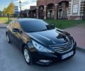 Черный Хендай Соната, объемом двигателя 2 л и пробегом 320 тыс. км за 8700 $, фото 1 на Automoto.ua