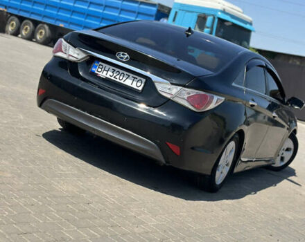 Чорний Хендай Соната, об'ємом двигуна 2.4 л та пробігом 174 тис. км за 9000 $, фото 6 на Automoto.ua