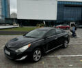 Чорний Хендай Соната, об'ємом двигуна 2.36 л та пробігом 260 тис. км за 8300 $, фото 1 на Automoto.ua