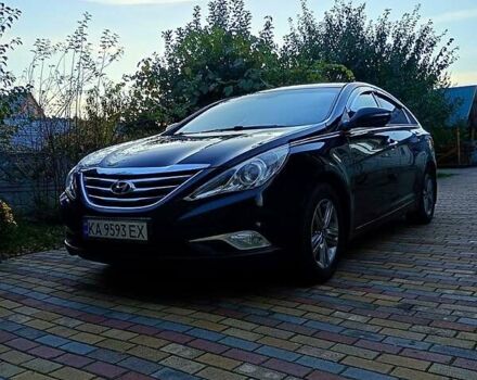 Черный Хендай Соната, объемом двигателя 2 л и пробегом 380 тыс. км за 7350 $, фото 3 на Automoto.ua