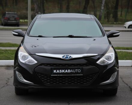 Черный Хендай Соната, объемом двигателя 2.4 л и пробегом 196 тыс. км за 9800 $, фото 1 на Automoto.ua