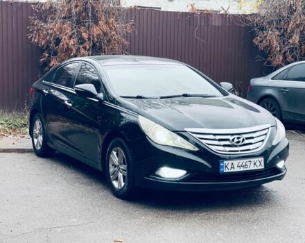 Черный Хендай Соната, объемом двигателя 2 л и пробегом 251 тыс. км за 7300 $, фото 5 на Automoto.ua
