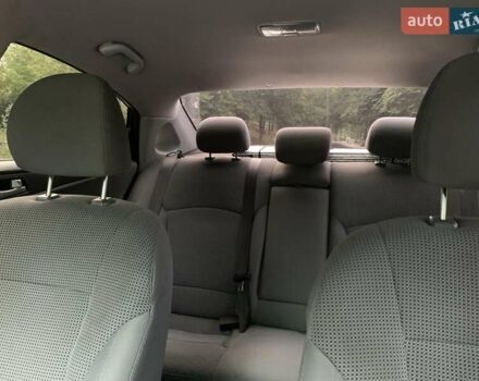 Чорний Хендай Соната, об'ємом двигуна 2.4 л та пробігом 128 тис. км за 8500 $, фото 10 на Automoto.ua