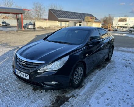 Черный Хендай Соната, объемом двигателя 2.4 л и пробегом 160 тыс. км за 8500 $, фото 3 на Automoto.ua