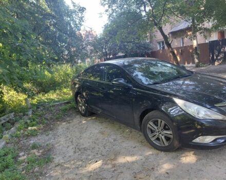 Чорний Хендай Соната, об'ємом двигуна 2 л та пробігом 226 тис. км за 8000 $, фото 6 на Automoto.ua