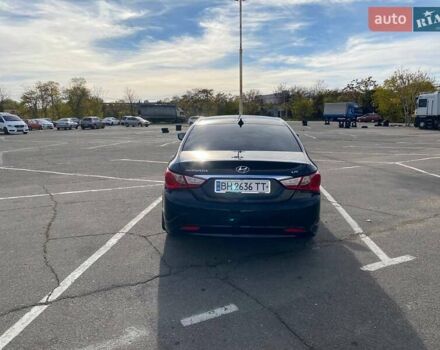 Хендай Соната 2013 в Одессе на Automoto.ua Черный Хендай Соната, объемом двигателя 2 л и пробегом 268 тыс. км за 7500 $, фото 3 на Automoto.ua