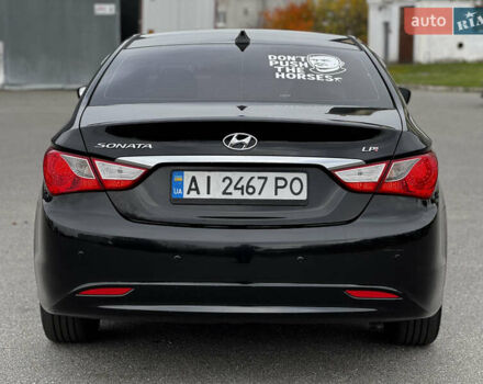 Чорний Хендай Соната, об'ємом двигуна 2 л та пробігом 346 тис. км за 7350 $, фото 5 на Automoto.ua