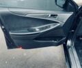 Черный Хендай Соната, объемом двигателя 2 л и пробегом 251 тыс. км за 7300 $, фото 12 на Automoto.ua