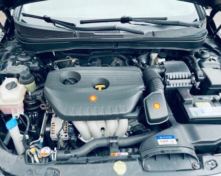 Черный Хендай Соната, объемом двигателя 2 л и пробегом 251 тыс. км за 7300 $, фото 14 на Automoto.ua