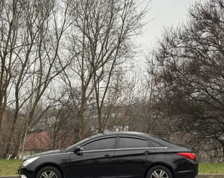 Черный Хендай Соната, объемом двигателя 2 л и пробегом 340 тыс. км за 6900 $, фото 7 на Automoto.ua