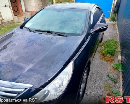 Чорний Хендай Соната, об'ємом двигуна 2 л та пробігом 430 тис. км за 8500 $, фото 2 на Automoto.ua