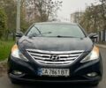 Чорний Хендай Соната, об'ємом двигуна 2.4 л та пробігом 243 тис. км за 7100 $, фото 1 на Automoto.ua