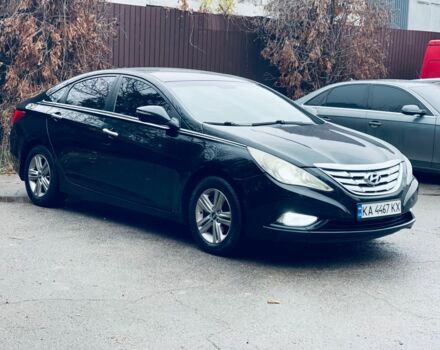 Черный Хендай Соната, объемом двигателя 2 л и пробегом 251 тыс. км за 7300 $, фото 2 на Automoto.ua