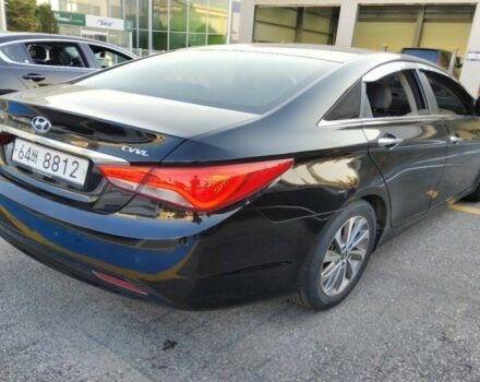 Чорний Хендай Соната, об'ємом двигуна 2 л та пробігом 170 тис. км за 9000 $, фото 5 на Automoto.ua