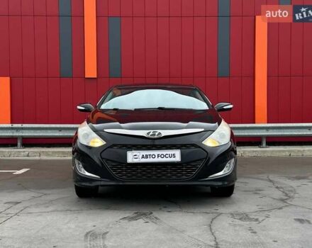 Черный Хендай Соната, объемом двигателя 2.36 л и пробегом 140 тыс. км за 10990 $, фото 2 на Automoto.ua